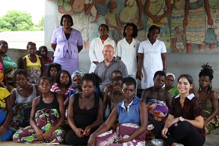 A group of expectant mothers in a pre delivery admission unit